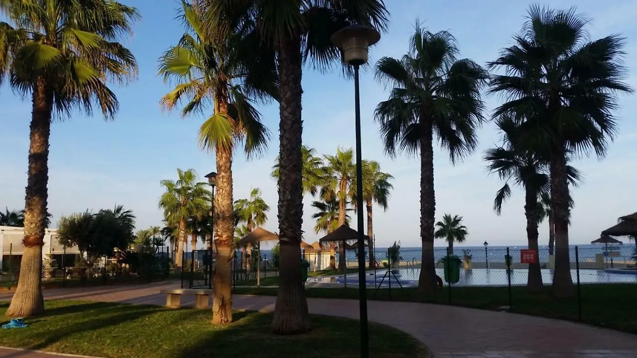 Primera Linea De Playa Roquetas de Mar Apartment